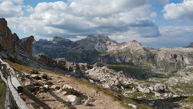 Berglandschaft der Dolomiten